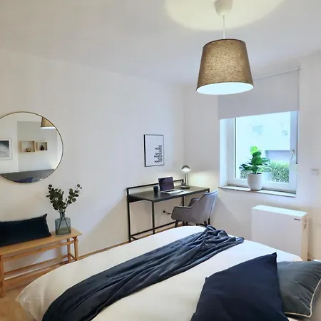 Apartment Sapphire Apartment: Free Parking + Netflix + Bathtub Essen