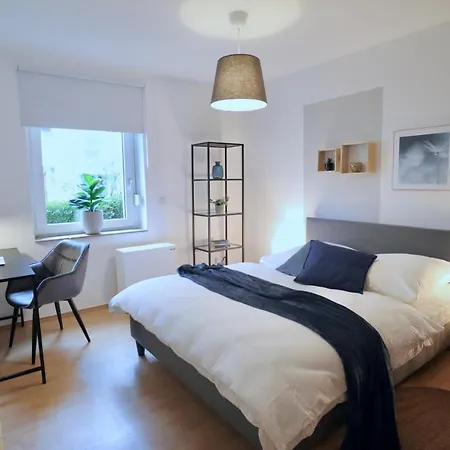 Sapphire Apartment: Free Parking + Netflix + Bathtub Apartmán Essen