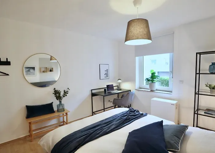 公寓 Sapphire Apartment: Free Parking + Netflix + Bathtub 埃森