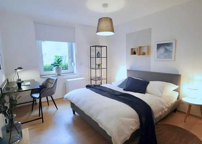 Sapphire Apartment: Free Parking + Netflix + Bathtub 公寓 埃森