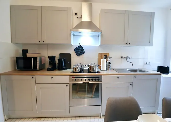 Sapphire Apartment: Free Parking + Netflix + Bathtub 公寓